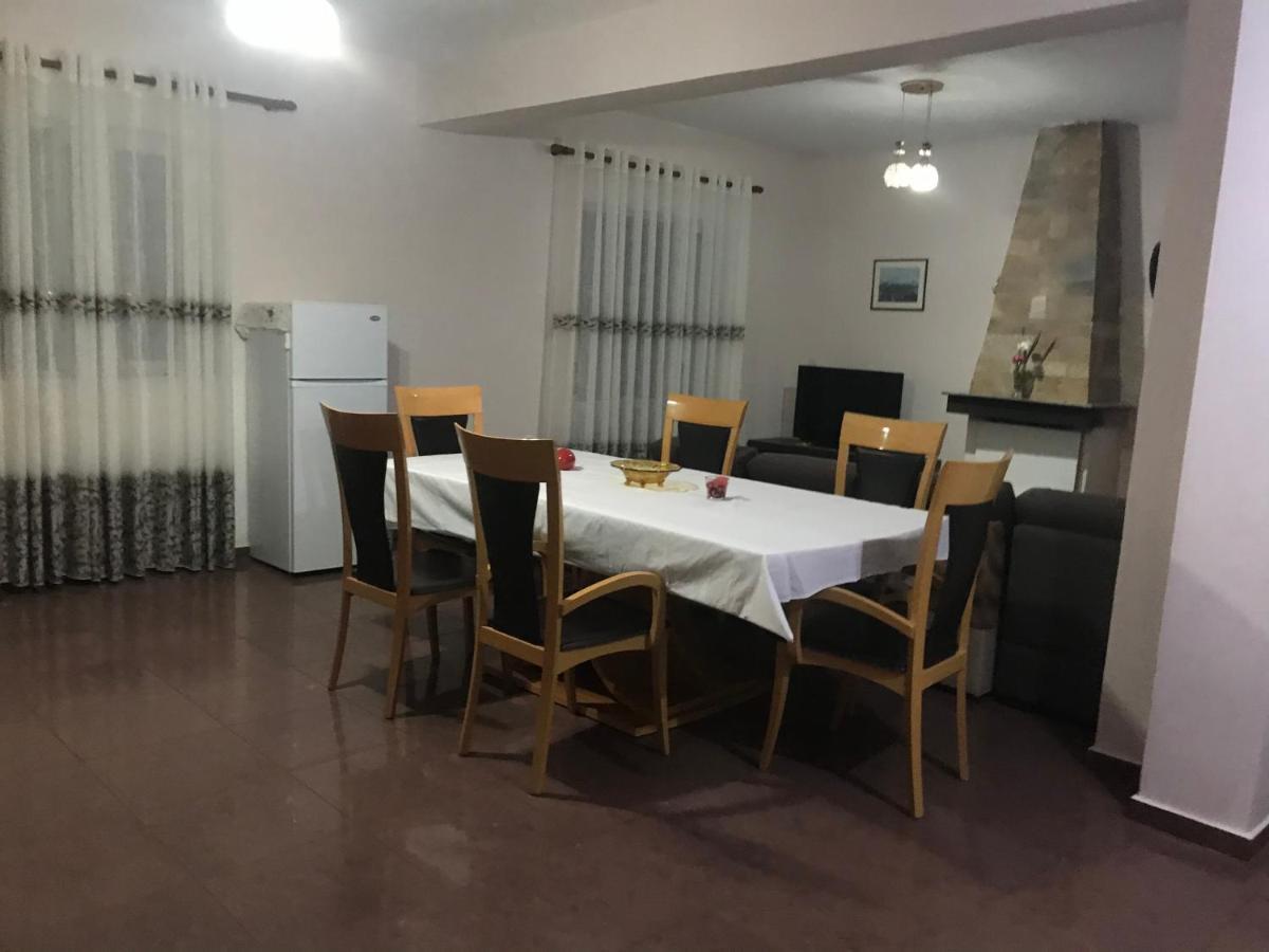 Beachfront Apartment Himare Exterior foto