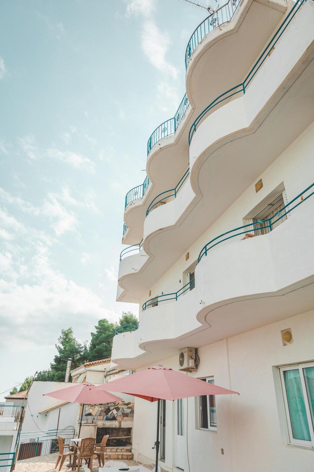 Beachfront Apartment Himare Exterior foto